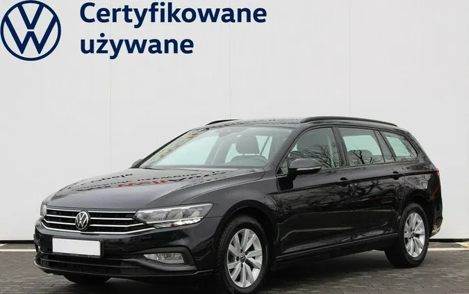 volkswagen passat Volkswagen Passat cena 89900 przebieg: 128011, rok produkcji 2020 z Opole